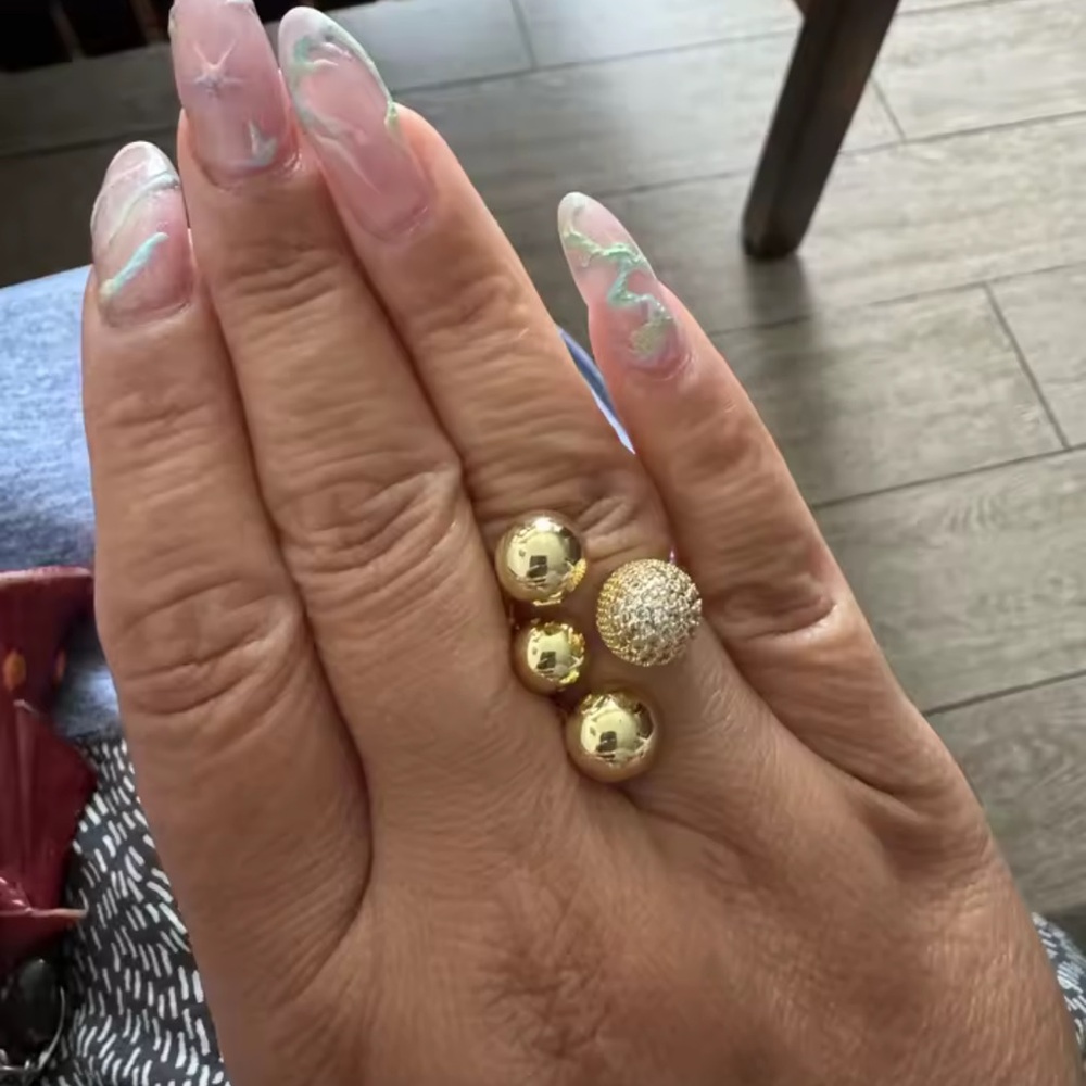 Statement Gold Ring Jewelry - Picture 10 of 16